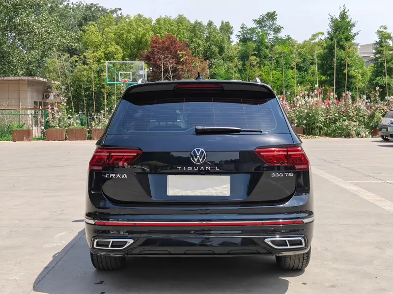 Volkswagen Tiguan L — фото 6