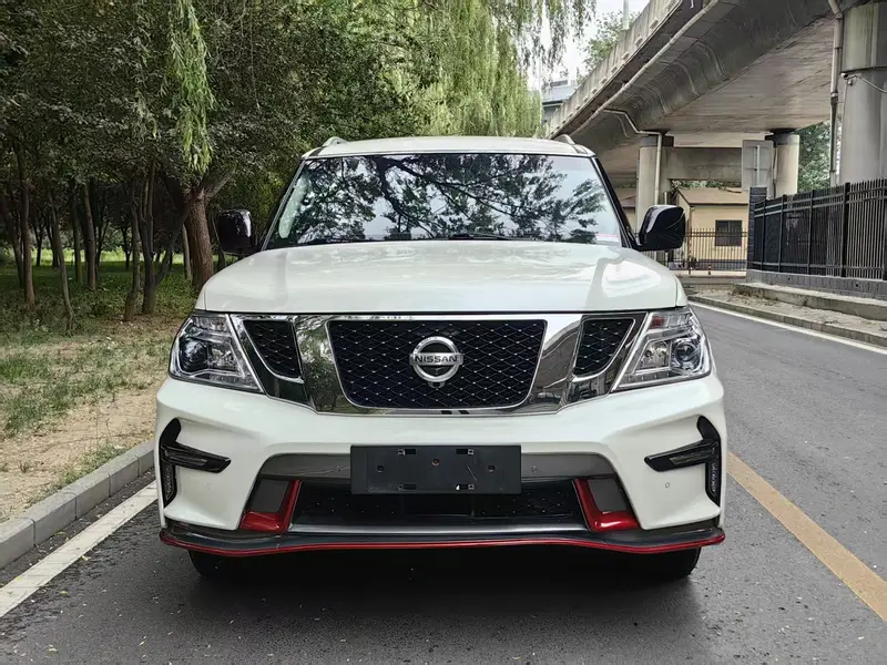 Nissan Patrol — фото 2