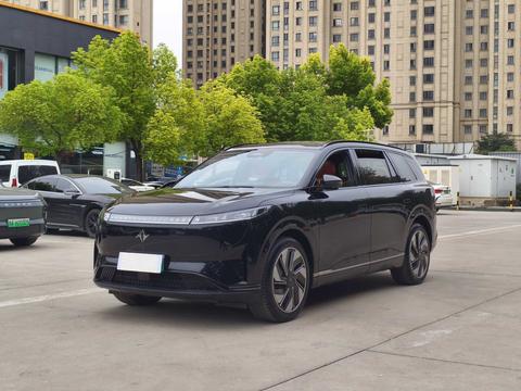 Dongfeng eπ 008