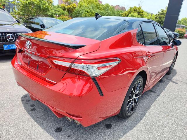 Toyota Camry id 4387200 из Китая 11