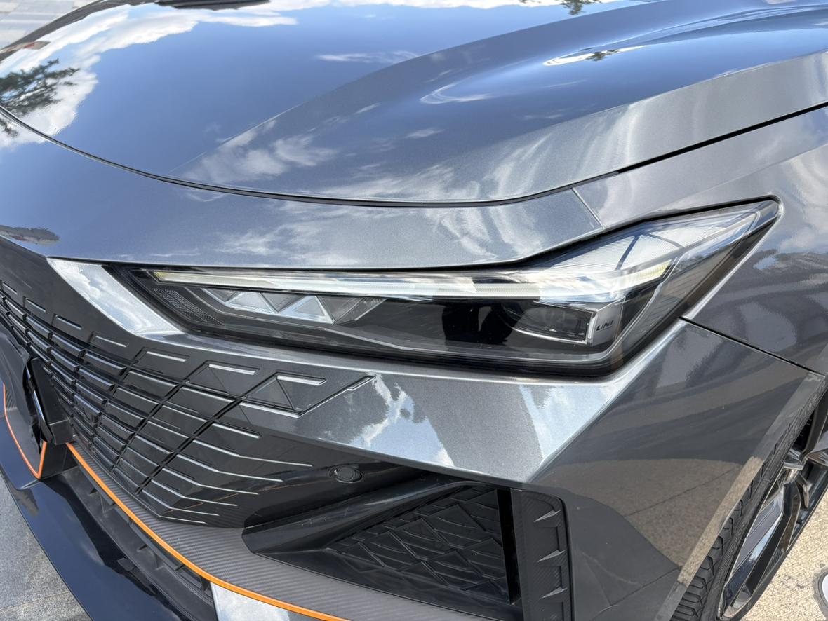 Changan UNI-V 2023 1.5T Sport