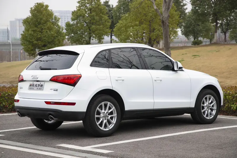Audi Q5 40 TFSI базовая — фото 7