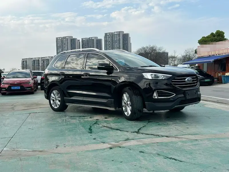 Ford Edge Eco Boost 245 4 WD ST-Line 7 — фото 3