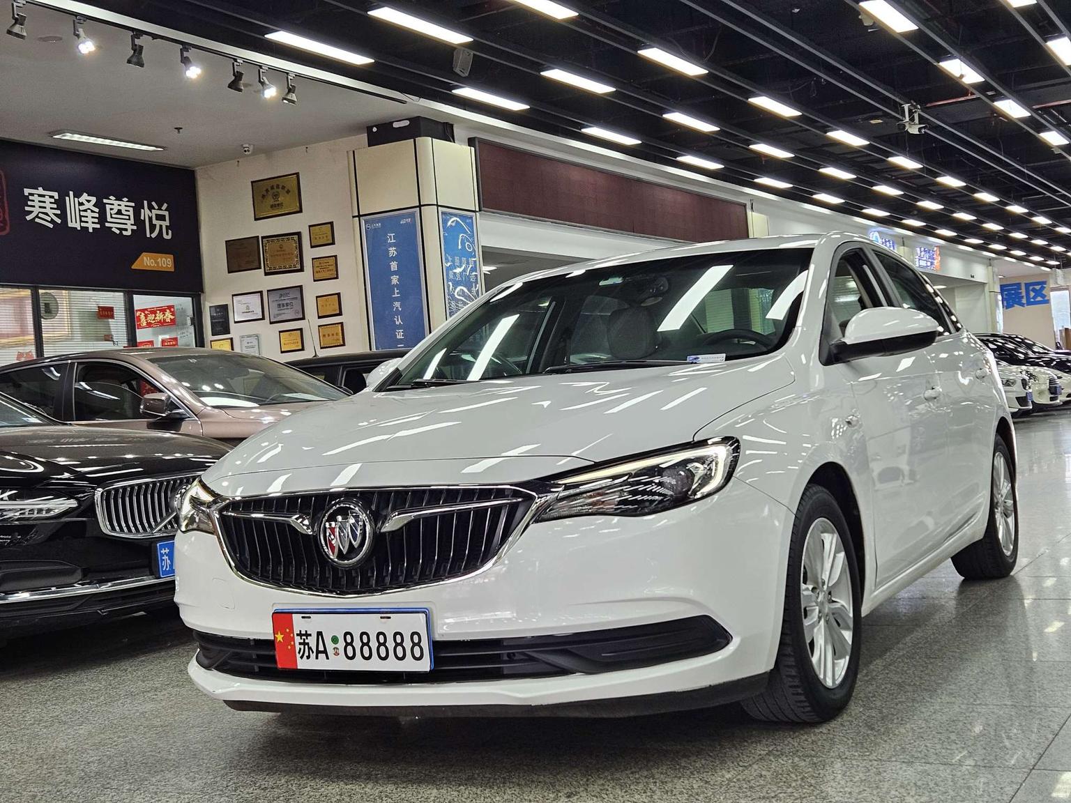 Buick Excelle — фотографии объявления, Фото 2