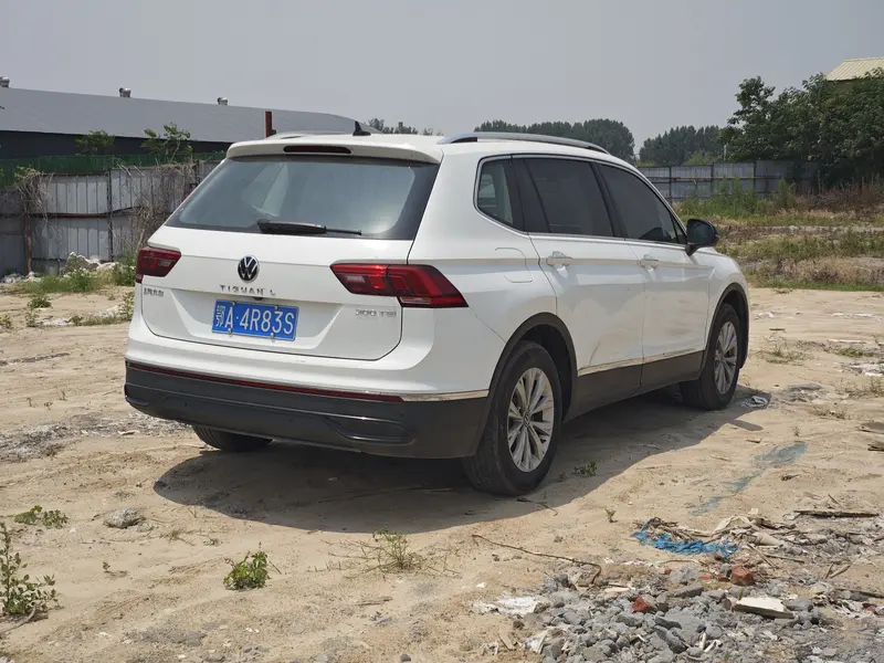 Volkswagen Tiguan L — фото 3