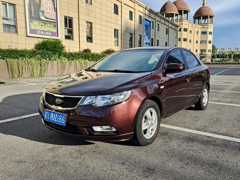 Kia Forte 2012 1.6L AT GL