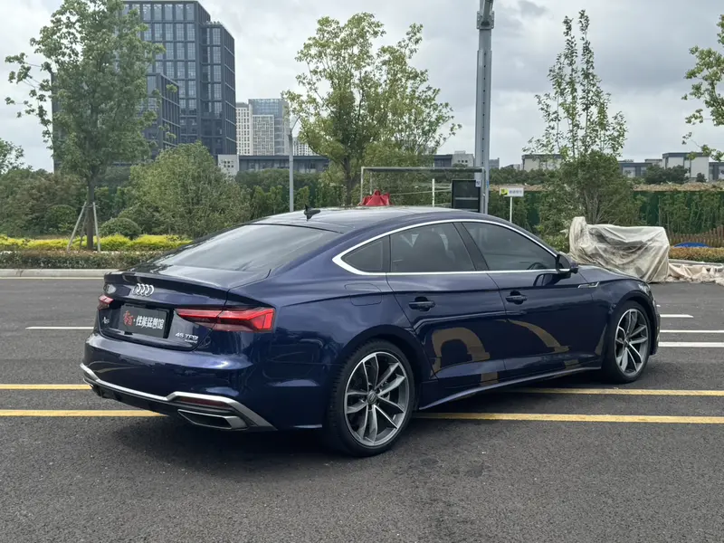 Audi A5 — фото 6