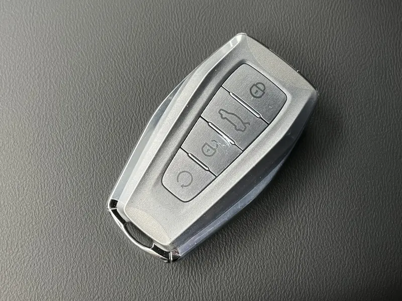 Geely Coolray (Binyue) — фото 13
