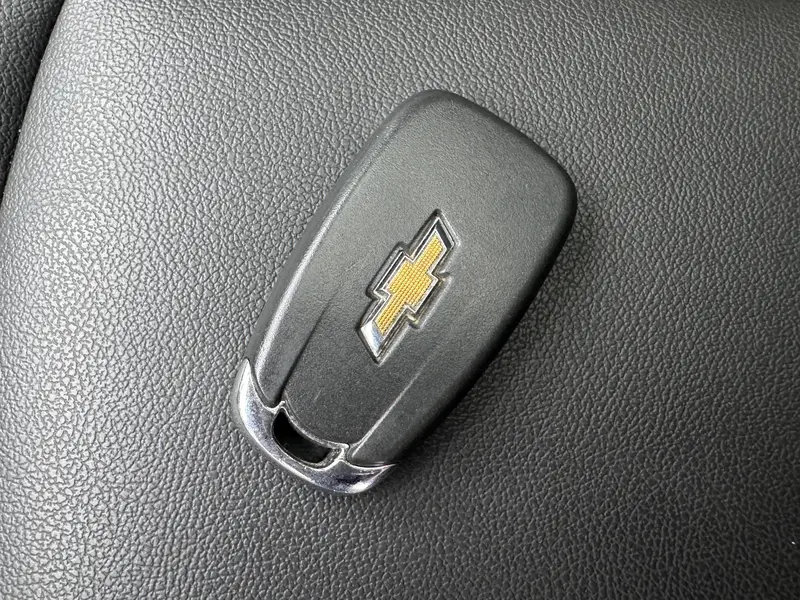 Chevrolet Malibu XL — фото 13