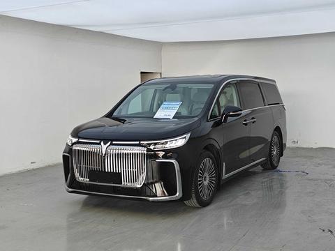 VOYAH Dreamer PHEV