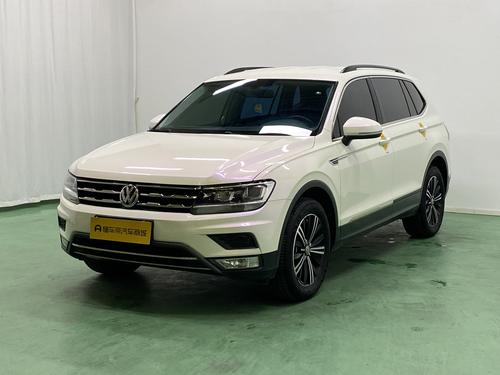 Volkswagen Tiguan L L 2020 330TSI AT VI
