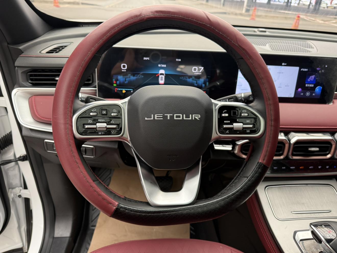 JETOUR X70 PLUS 2024 Champion 1.5T DCT Champion MAX+ 7 мест