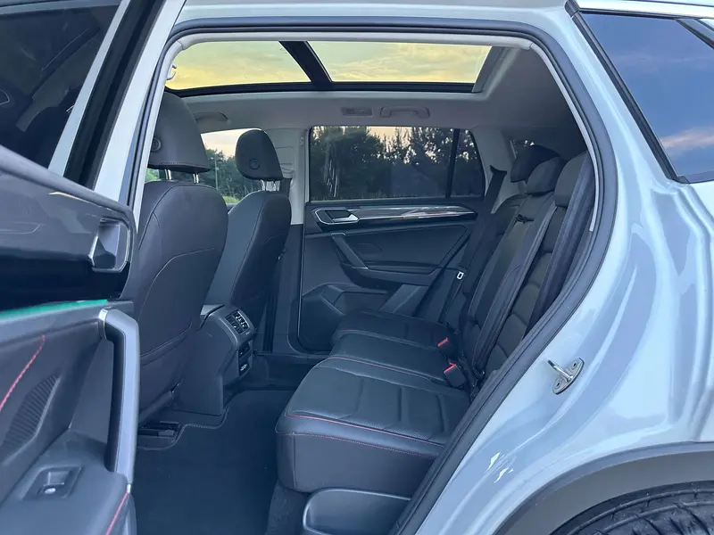 Volkswagen Tayron 380 TSI 4 WD Flagship V — фото 16