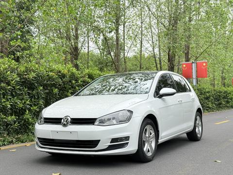 Volkswagen Golf 2015 1.6L AT Comfort