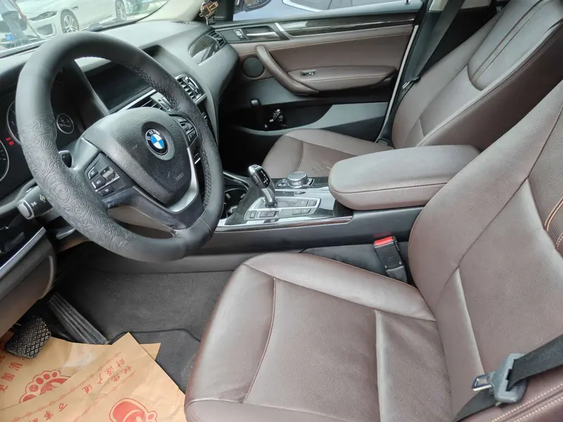 BMW X4 — фото 10