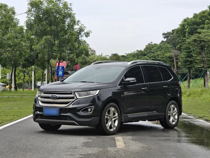 Ford Edge Eco Boost 245 4 WD 7