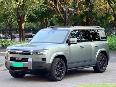 FANGCHENGBAO TAI 7 PHEV