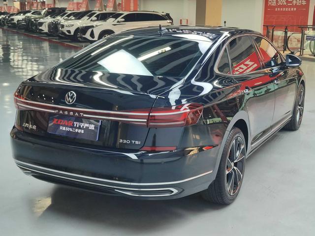 Volkswagen Passat id 4392348 из Китая 36