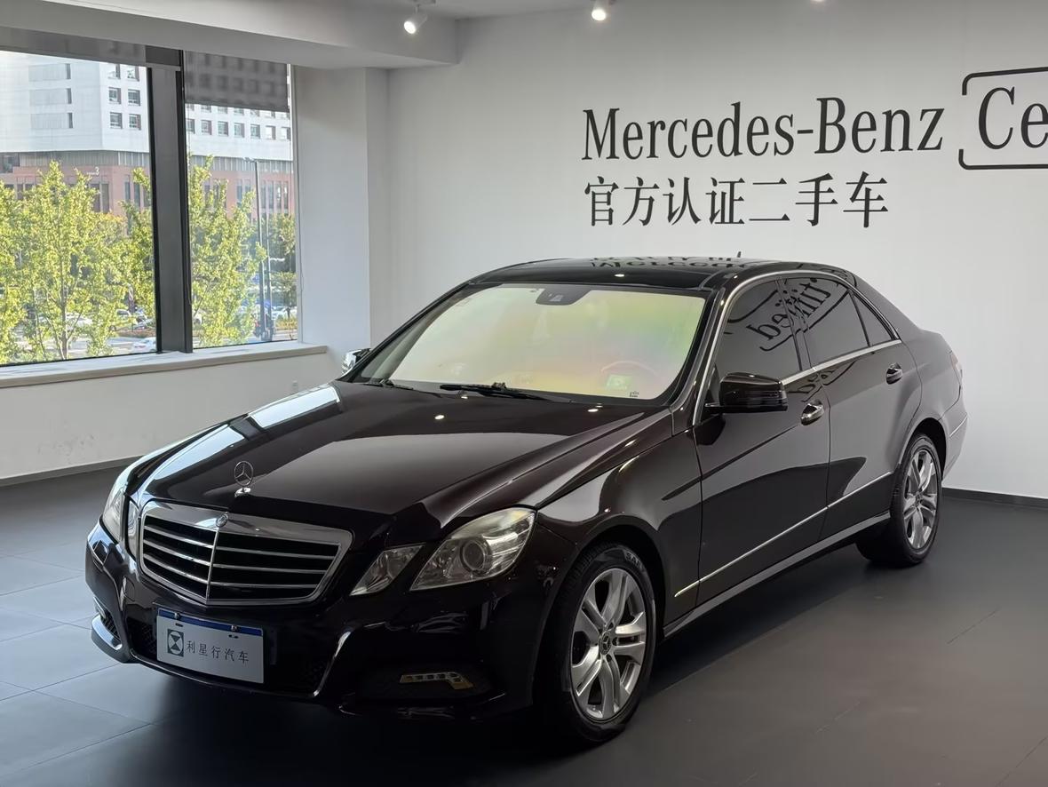 Mercedes-Benz E-Class E 2009 E 300 Fashion