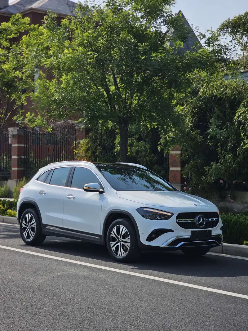 Mercedes-Benz GLA — фото 3