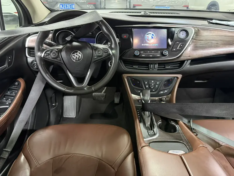 Buick Envision — фото 8