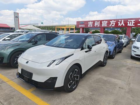 Lynk & Co 20