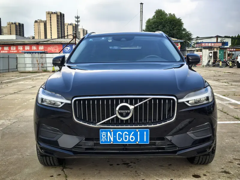 Volvo XC60 T5 полный привод смарт-плюс — фото 2