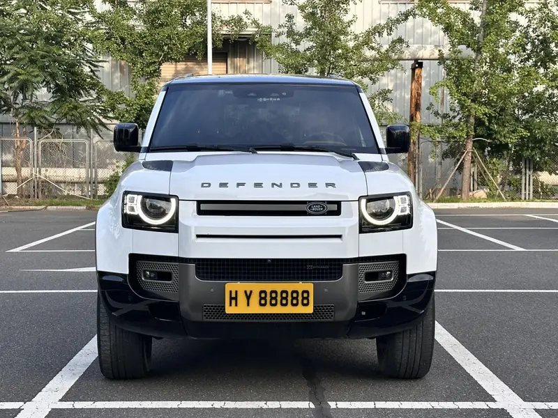 Land Rover Defender — фото 2