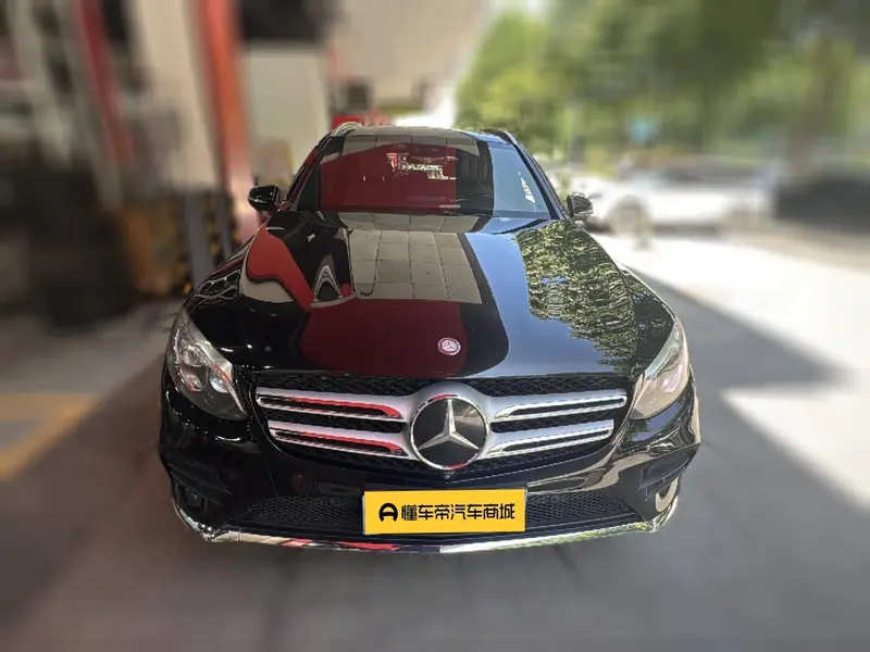 Mercedes-Benz GLC 300 4 MAT IC Luxury — фото 2