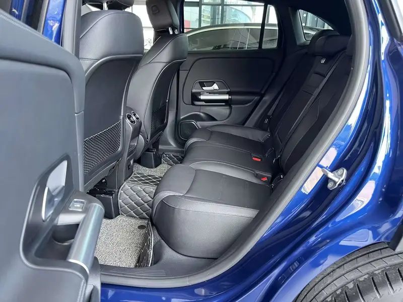Mercedes-Benz GLA рестайлинг GLA 200 — фото 9