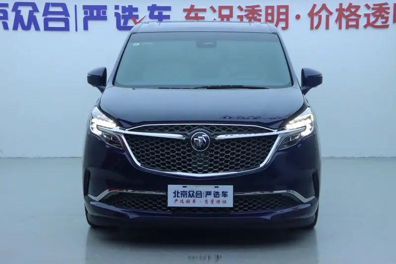 Buick GL8 — фото 2