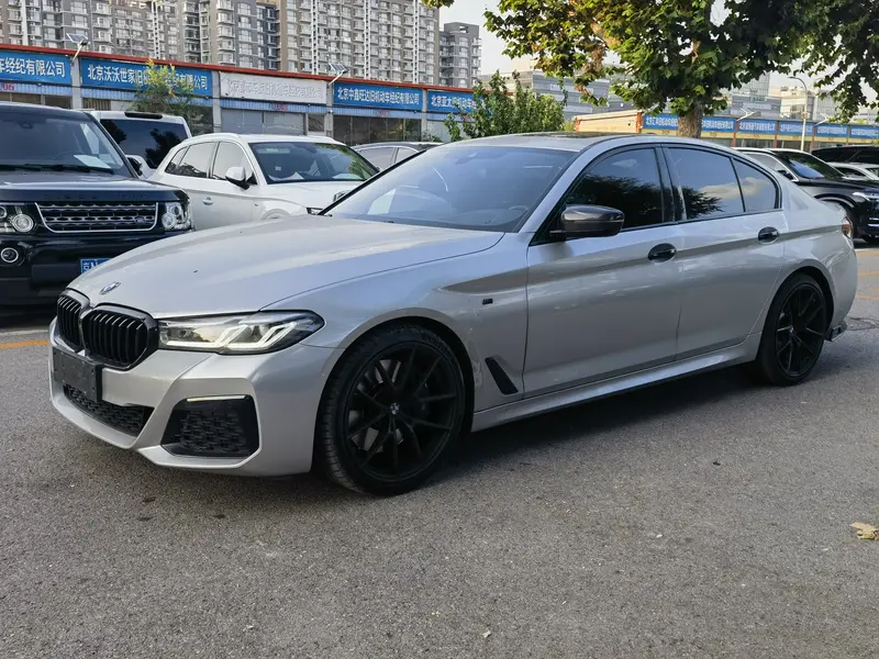 BMW 5 540i M Sport Package