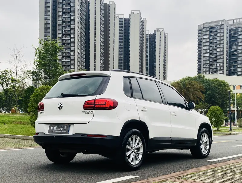 Volkswagen Tiguan 280TSI автомат моноприводный — фото 6