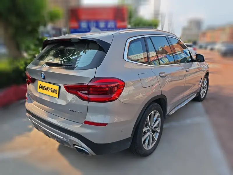 BMW X3 — фото 4