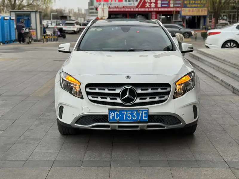 Mercedes-Benz GLA — фото 2
