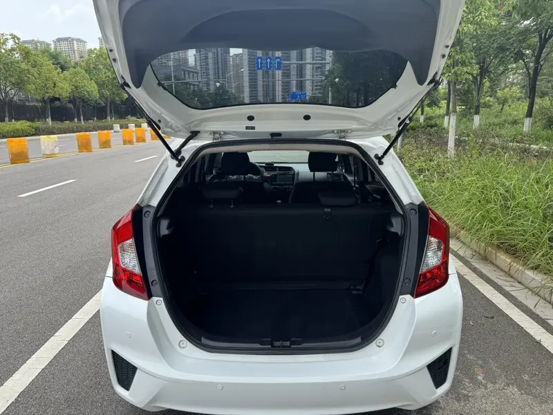 Honda Fit 1.5L LX CVT комфорт — фото 12