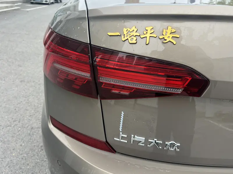 Volkswagen Passat 330 TSI Elite VI — фото 6