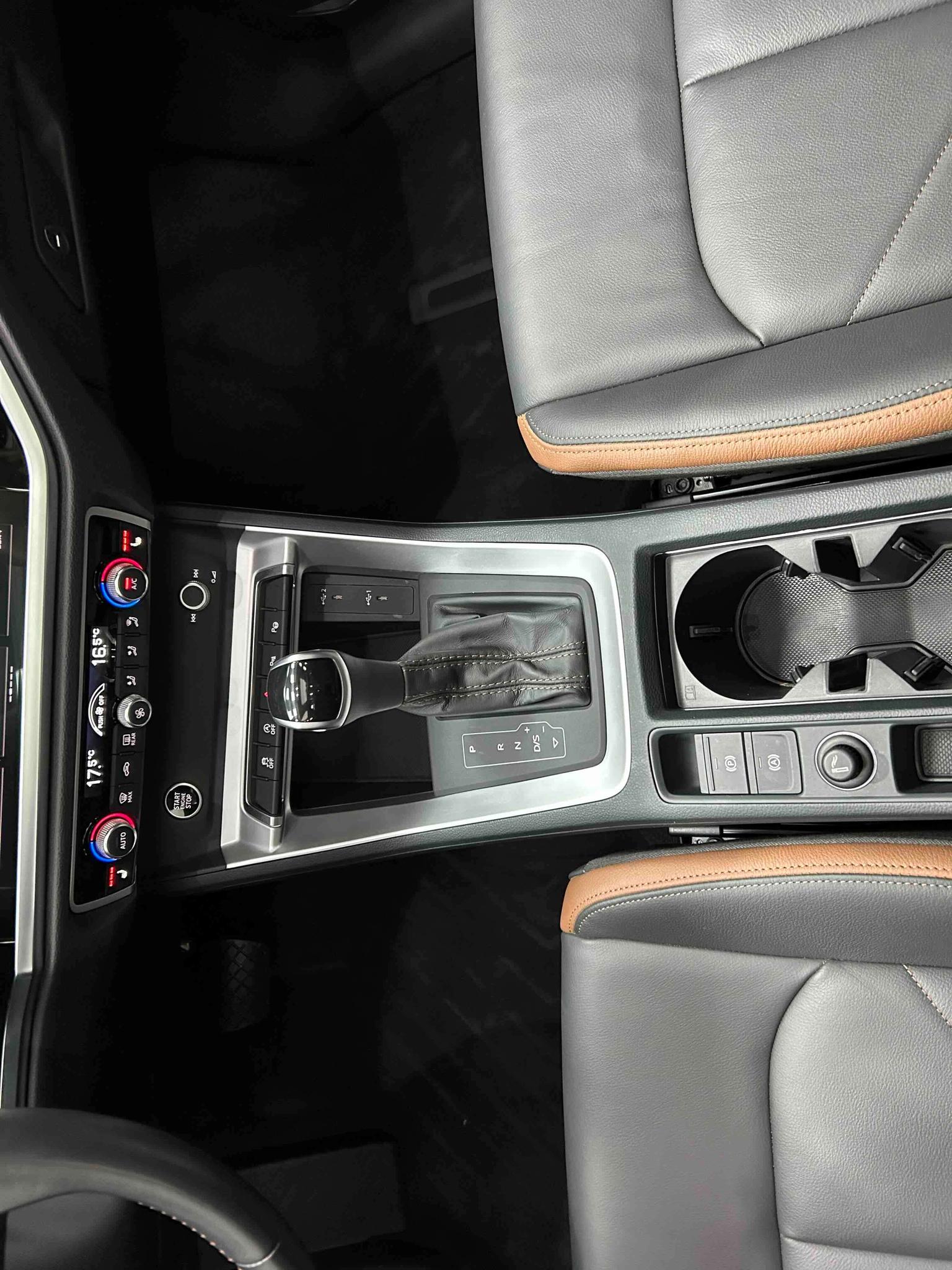Audi Q3 — фотографии объявления, Фото 10
