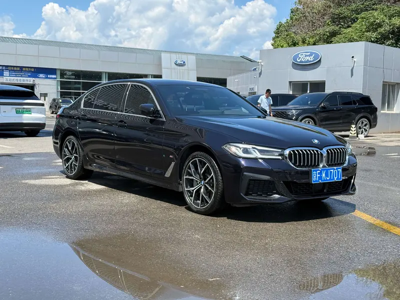 BMW 5 Series — фото 2