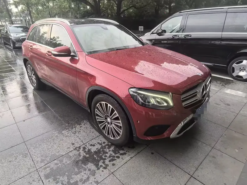 Mercedes-Benz GLC 200 4MATIC — фото 3