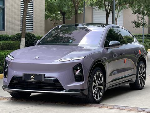 Nio EC6