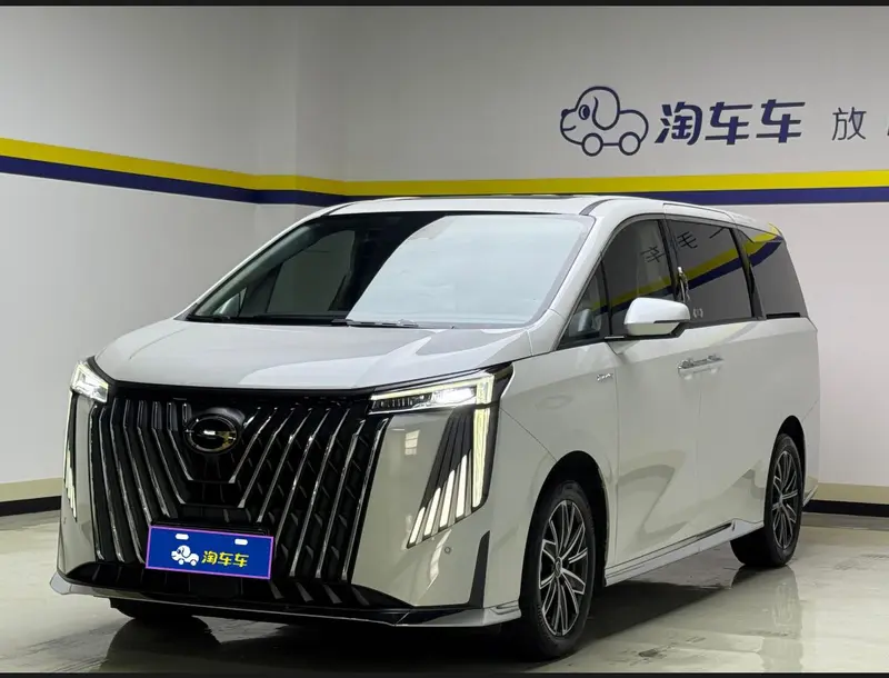 GAC Trumpchi M 8 2.0 TGDI Premium