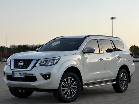 Nissan Terra