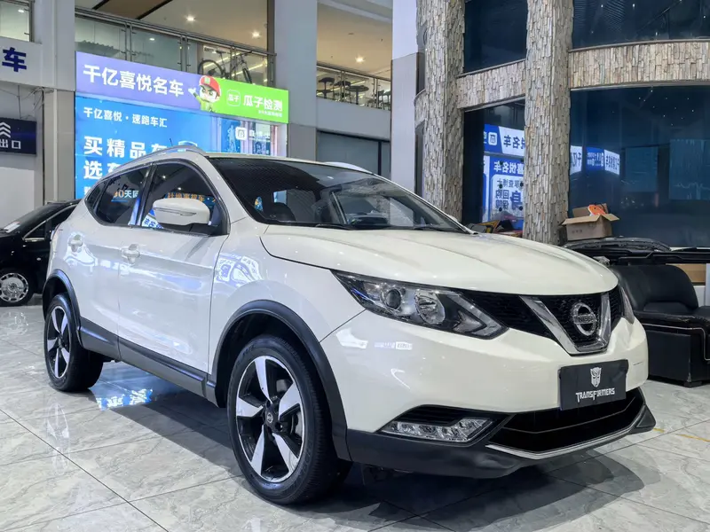 Nissan Qashqai — фото 3