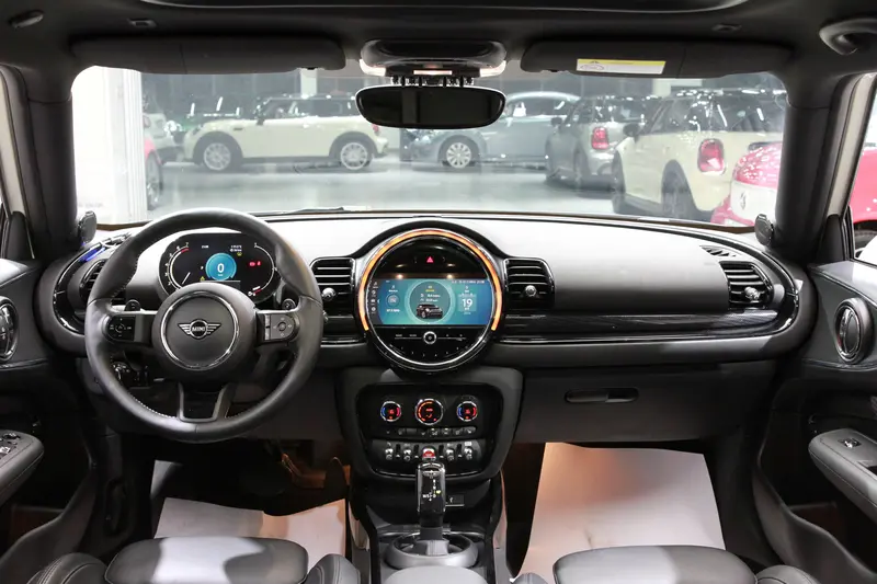 MINI CLUBMAN 2.0 T COOPER S — фото 6