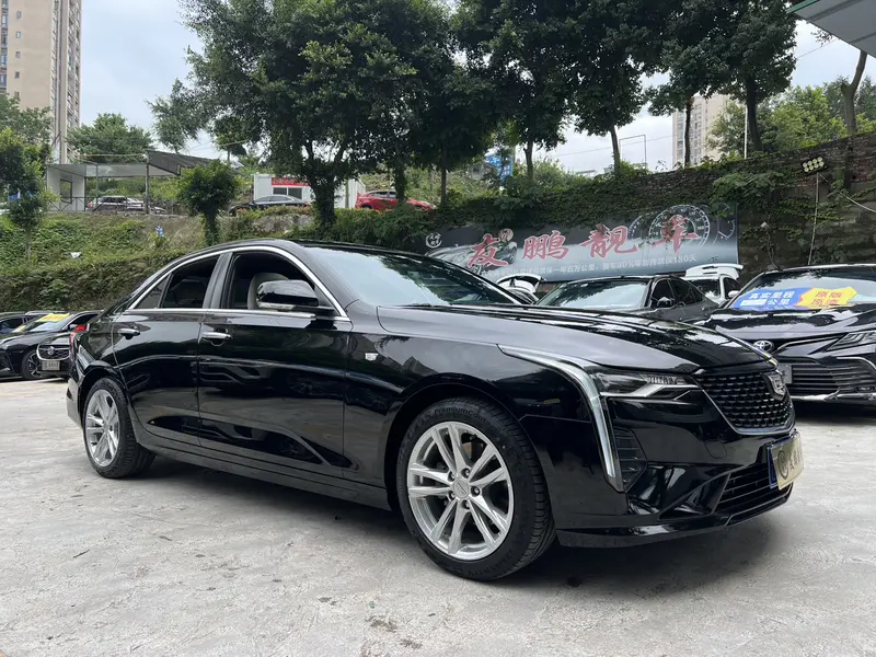 Cadillac CT4 — фото 3