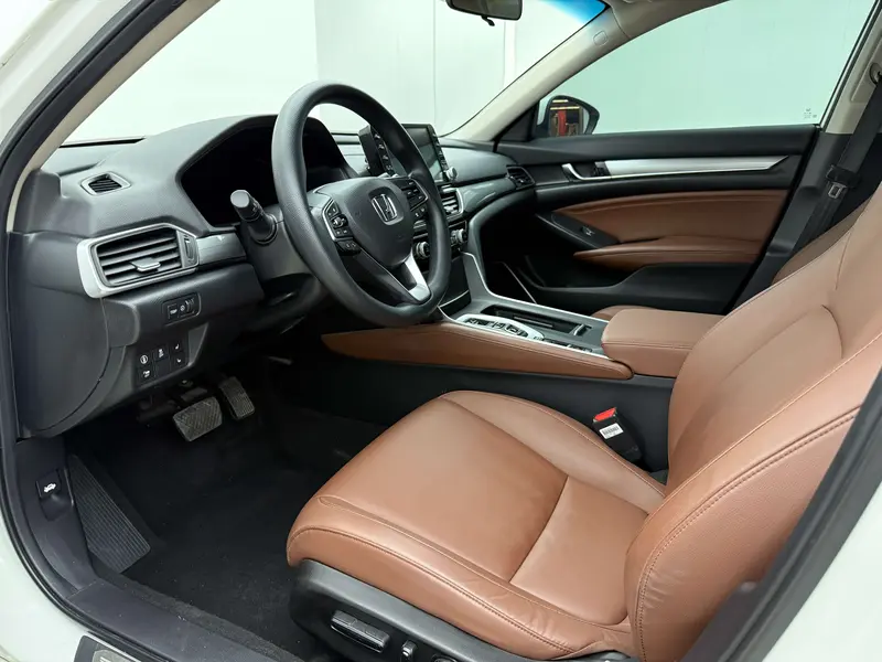 Honda Inspire — фото 10