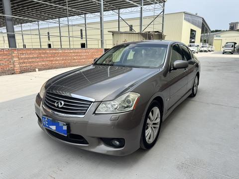 Infiniti M Series