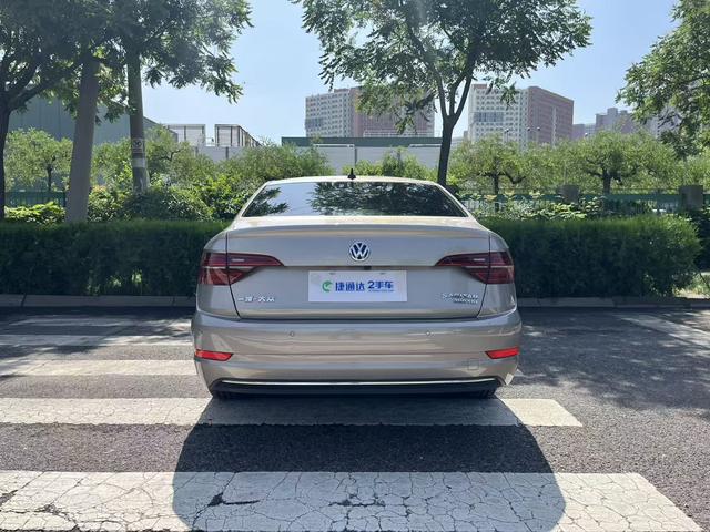 Volkswagen Sagitar id 4392021 из Китая 26