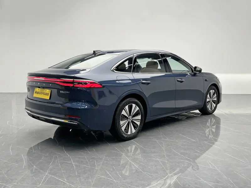 Geely Galaxy A7 EM — фото 7